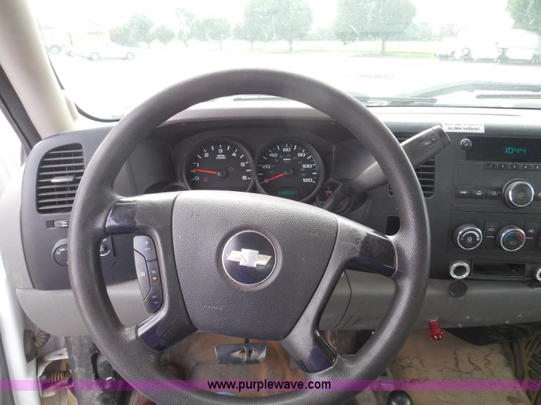 image for item BH9493 2008 Chevrolet Silverado 1500 Ext. Cab pickup truck