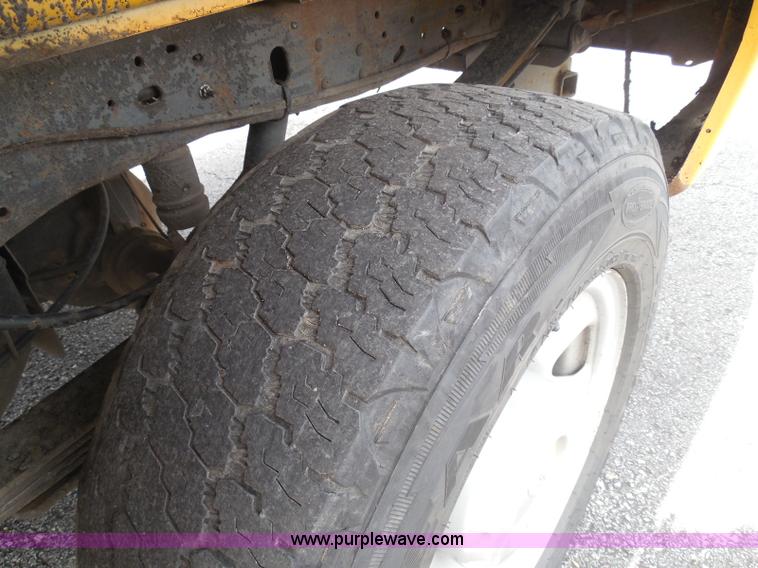 image for item BH9494 2005 Ford F250 Super Duty pickup truck