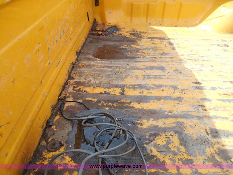 image for item BH9494 2005 Ford F250 Super Duty pickup truck