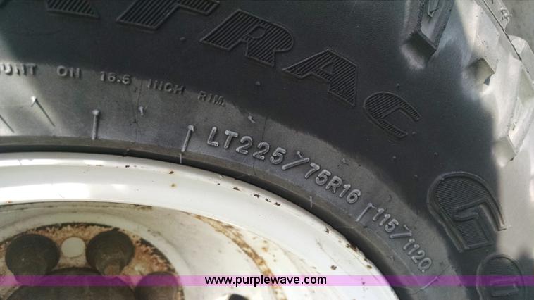 image for item BK9713 2009 Ford E350 Super Duty van