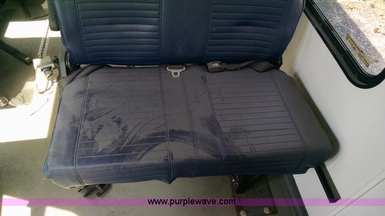 image for item BK9713 2009 Ford E350 Super Duty van