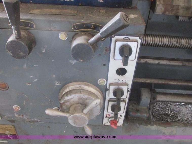 image for item BM9095 Osama Sr. 1740G engine lathe