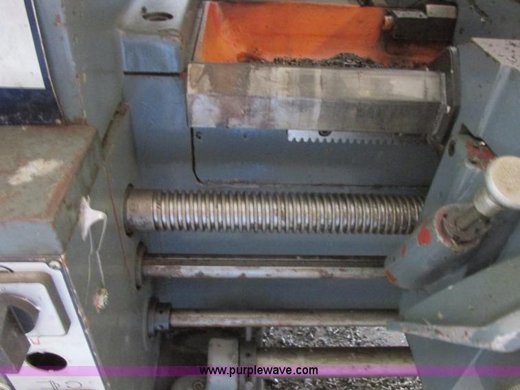 image for item BM9095 Osama Sr. 1740G engine lathe