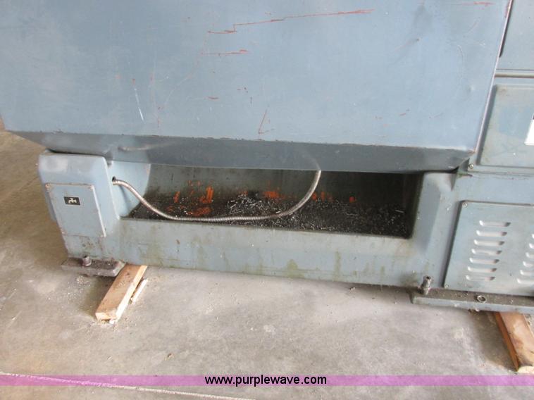 image for item BM9095 Osama Sr. 1740G engine lathe