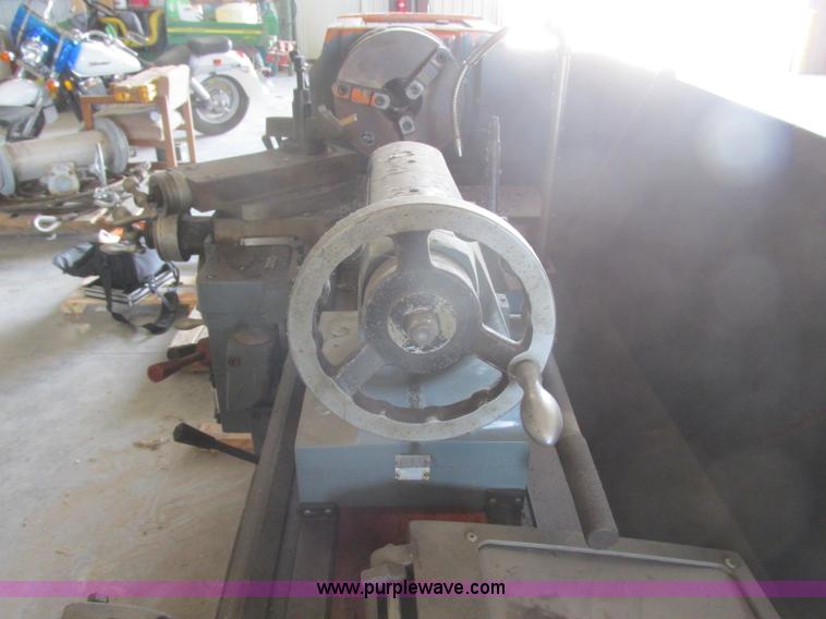 image for item BM9095 Osama Sr. 1740G engine lathe