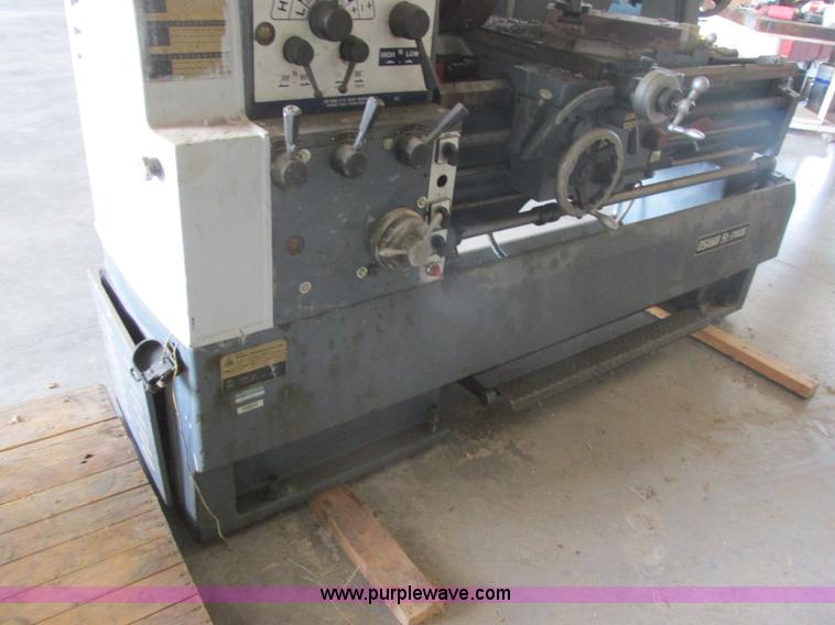 image for item BM9095 Osama Sr. 1740G engine lathe