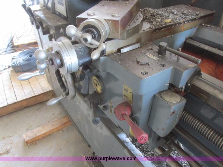 image for item BM9095 Osama Sr. 1740G engine lathe
