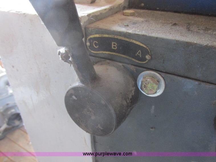 image for item BM9095 Osama Sr. 1740G engine lathe