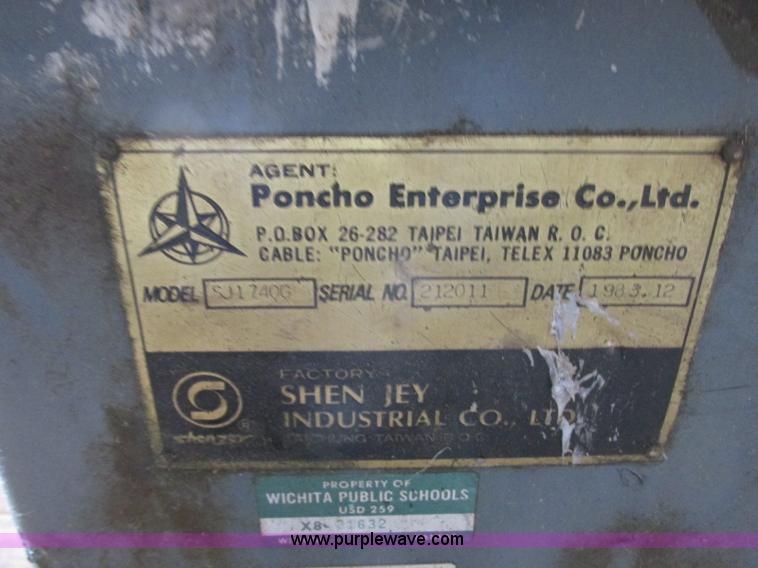 image for item BM9095 Osama Sr. 1740G engine lathe