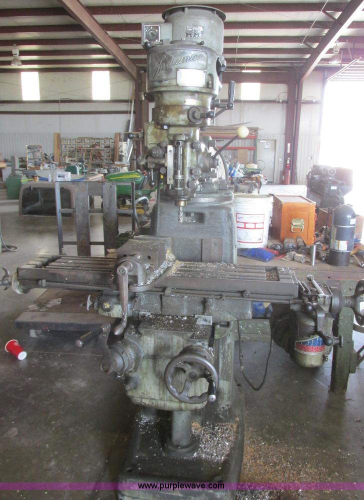 image for item BM9102 Induma vertical mill