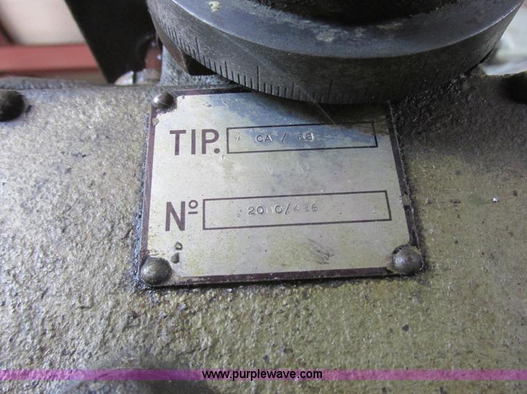 image for item BM9102 Induma vertical mill