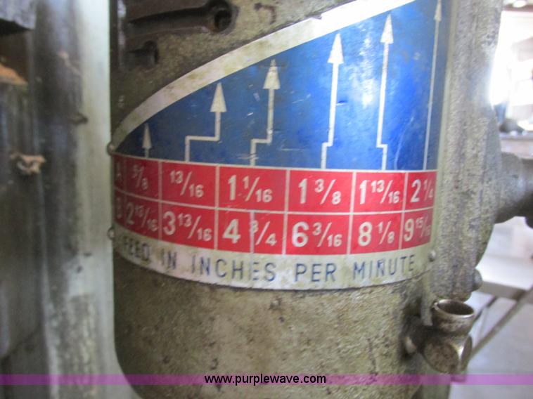 image for item BM9102 Induma vertical mill