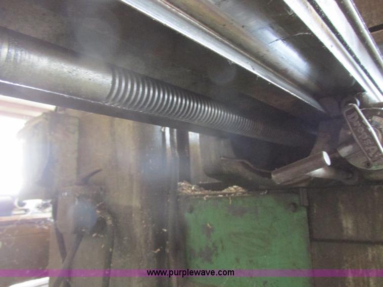 image for item BM9102 Induma vertical mill