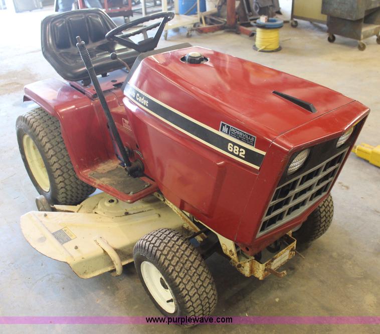 image for item BO9302 International 682 Cub Cadet lawn mower