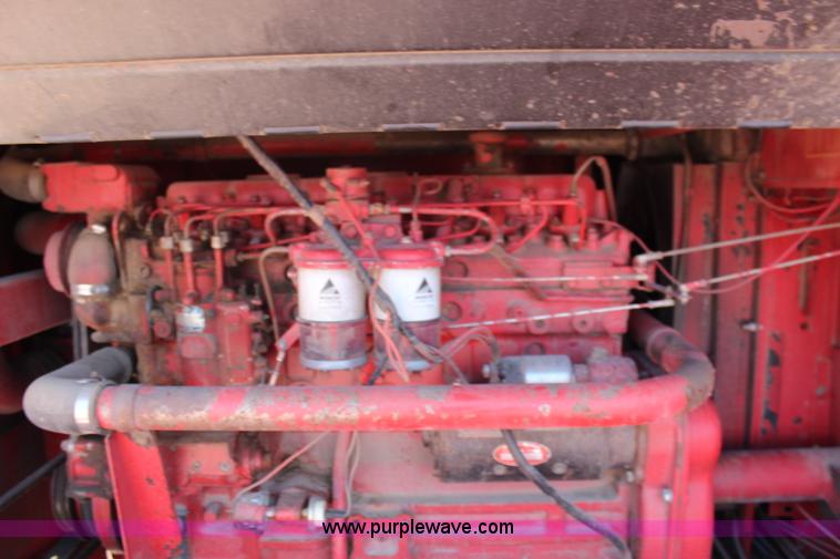 image for item BO9390 Massey-Ferguson 750 combine