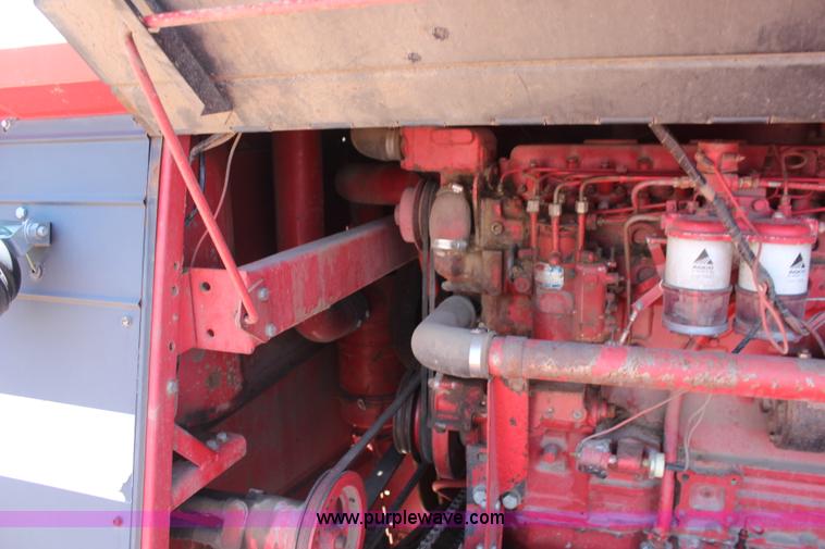 image for item BO9390 Massey-Ferguson 750 combine
