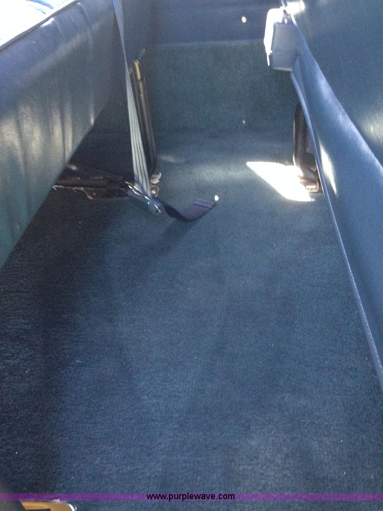 image for item D1652 1995 Chevrolet G30 Extended Beauville van