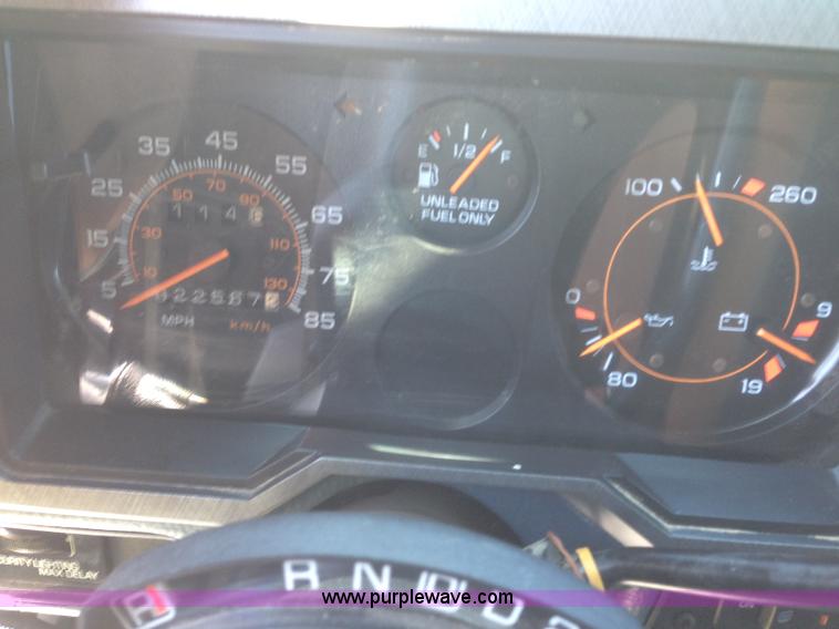 image for item D1652 1995 Chevrolet G30 Extended Beauville van