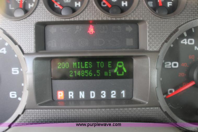 image for item F7916 2009 Ford F250 XL pickup truck