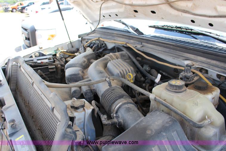 image for item F7916 2009 Ford F250 XL pickup truck