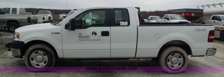 image for item F8428 2008 Ford F150 SuperCab pickup truck