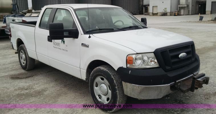 image for item F8428 2008 Ford F150 SuperCab pickup truck