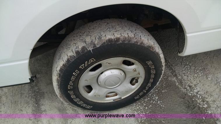 image for item F8428 2008 Ford F150 SuperCab pickup truck