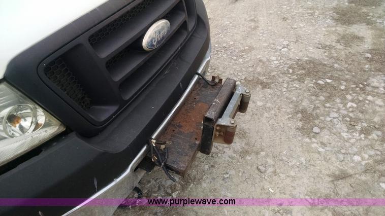 image for item F8428 2008 Ford F150 SuperCab pickup truck