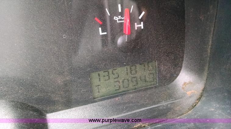 image for item F8428 2008 Ford F150 SuperCab pickup truck