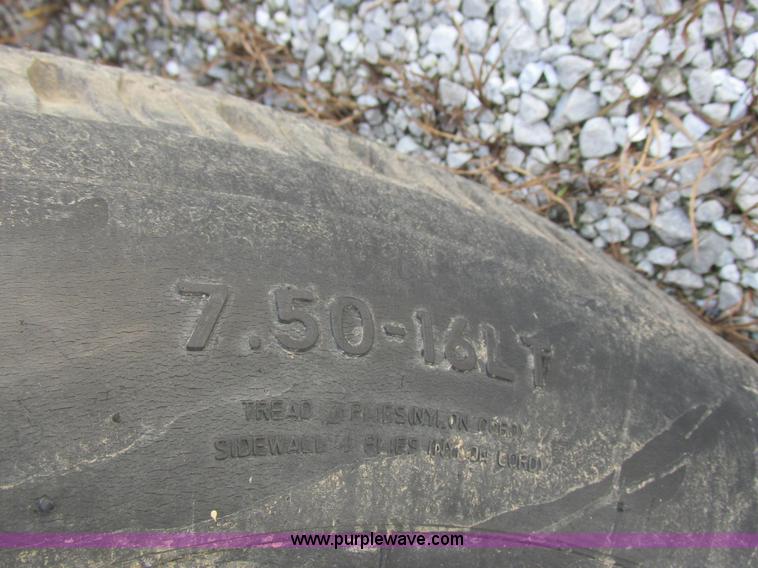 image for item H3251 1989 Hillsboro gooseneck trailer