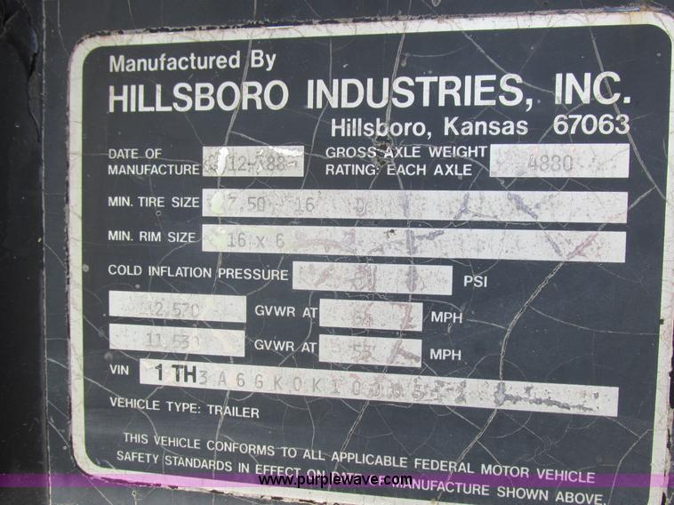 image for item H3251 1989 Hillsboro gooseneck trailer