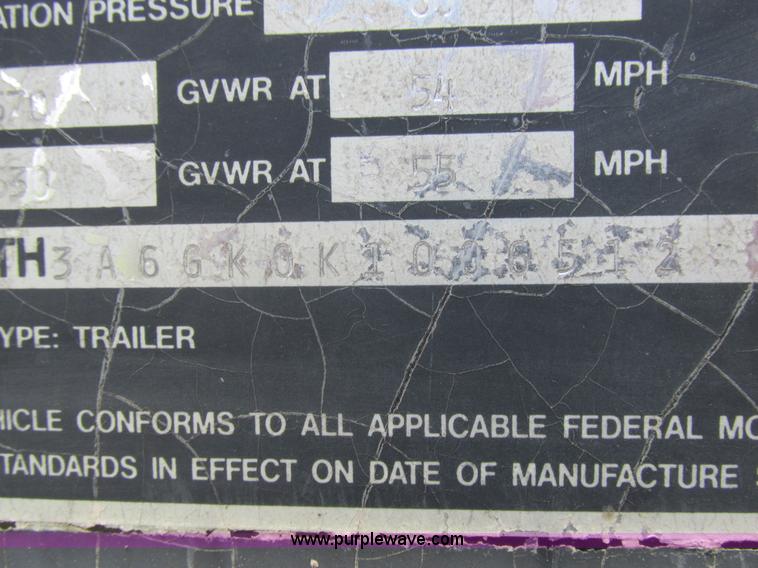 image for item H3251 1989 Hillsboro gooseneck trailer