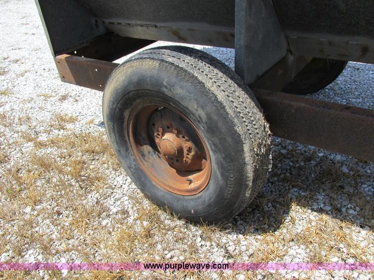 image for item H3252 Inland TI Mfg. wagon