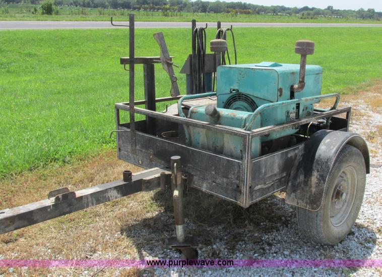 image for item H3253 Solar welder