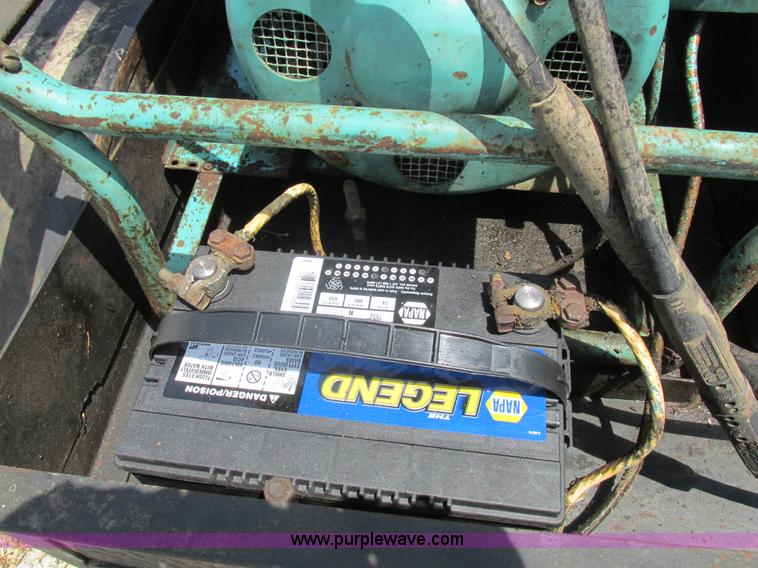 image for item H3253 Solar welder