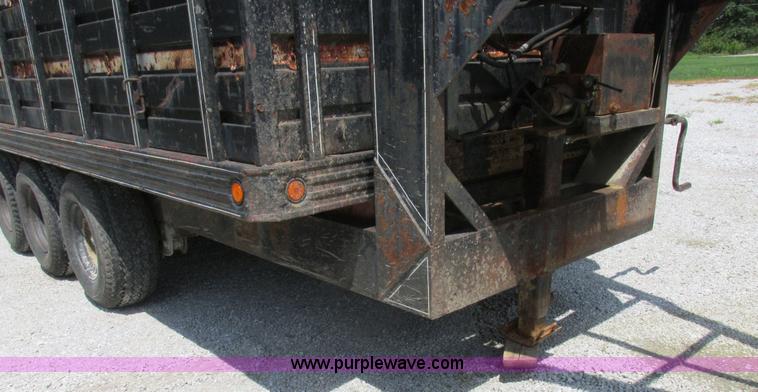 image for item H3254 1979 Gross Haul gooseneck dump trailer