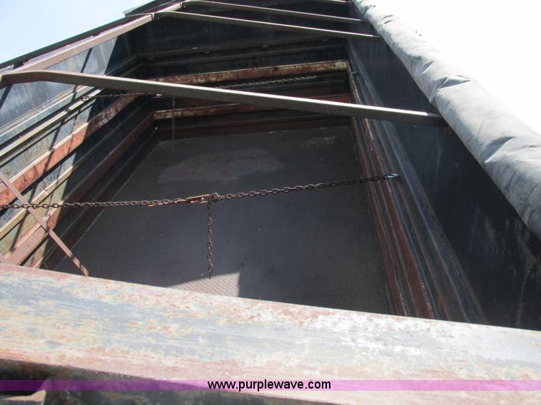 image for item H3254 1979 Gross Haul gooseneck dump trailer