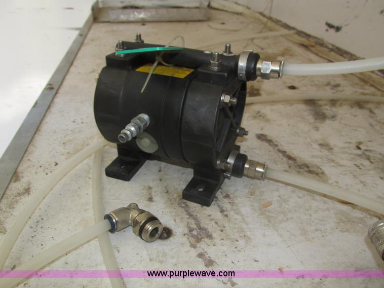 image for item H4535 2003 Great Lakes 7X16TA2S enclosed cargo trailer