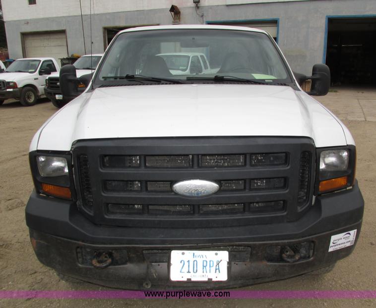 image for item H4594 2007 Ford F250 Super Duty XL SuperCab pickup