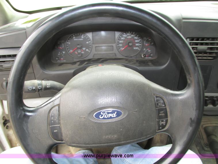 image for item H4594 2007 Ford F250 Super Duty XL SuperCab pickup