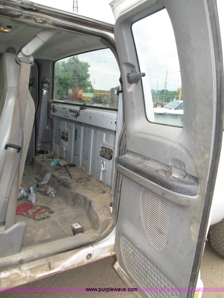 image for item H4594 2007 Ford F250 Super Duty XL SuperCab pickup