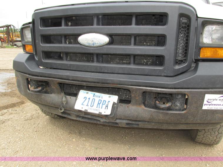 image for item H4594 2007 Ford F250 Super Duty XL SuperCab pickup