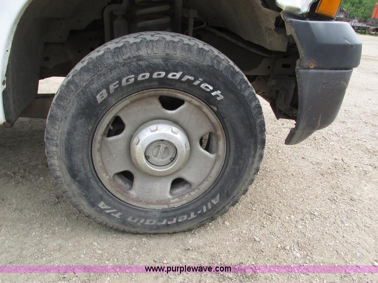 image for item H4594 2007 Ford F250 Super Duty XL SuperCab pickup