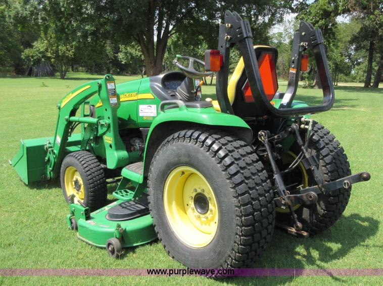image for item I2022 2005 John Deere 3720 tractor