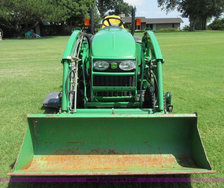 image for item I2022 2005 John Deere 3720 tractor