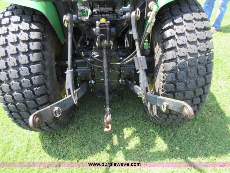 image for item I2022 2005 John Deere 3720 tractor