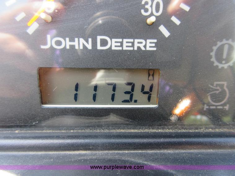 image for item I2022 2005 John Deere 3720 tractor