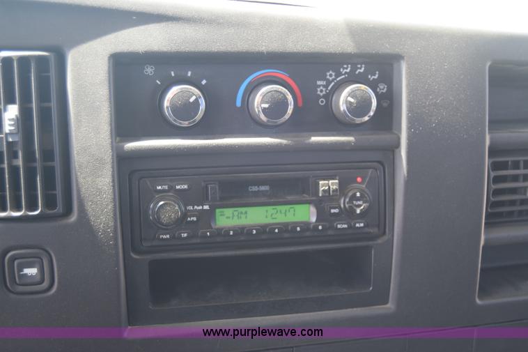 image for item I2042 2008 Chevrolet Express 3500 Cargo Champion bus