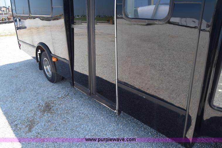 image for item I2042 2008 Chevrolet Express 3500 Cargo Champion bus