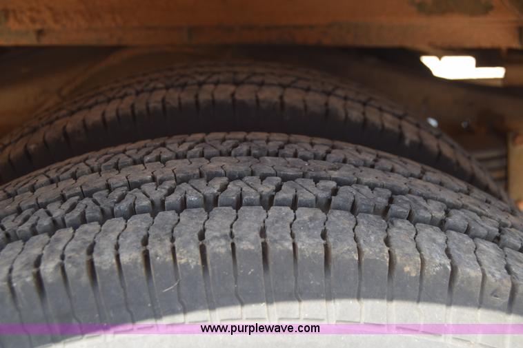 image for item I2042 2008 Chevrolet Express 3500 Cargo Champion bus